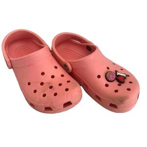 Crocs Junior Pink rubber Classic Clogs size 4
